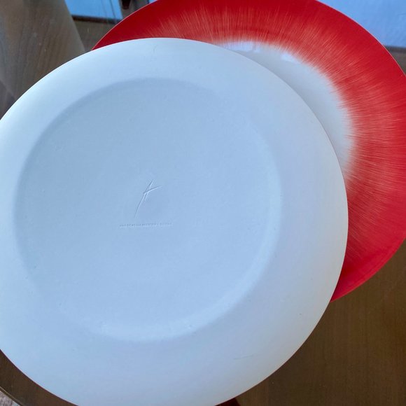 SERAX x Ann Demeulemeester set of two porcelain plates - Picture 4 of 4